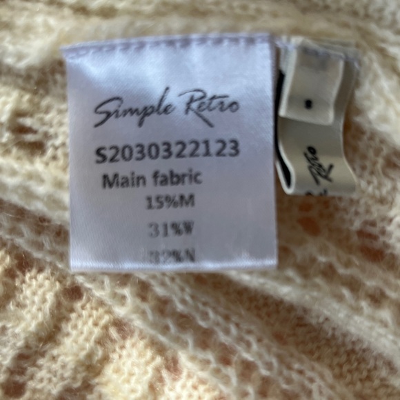 Simple Retro Cream Cable Knit Cardigan. - Picture 3 of 3